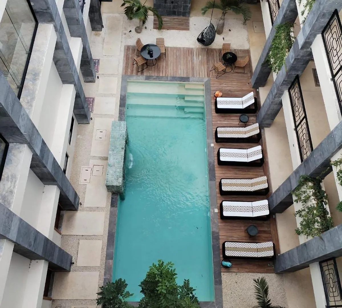 Talulah Living Aparthotel Tulum