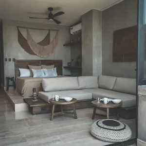  Apartahotel Urbano By Sundara