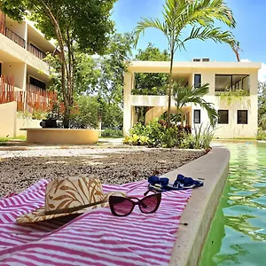  Apartahotel Loch By Bunik